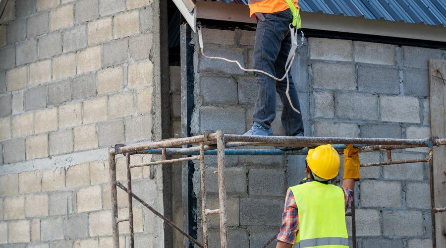 Expert Emergency Roof Repairs services in Atkinson, NE